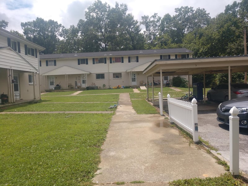 127 Upper Airbase Ln, Briceville, TN 37710