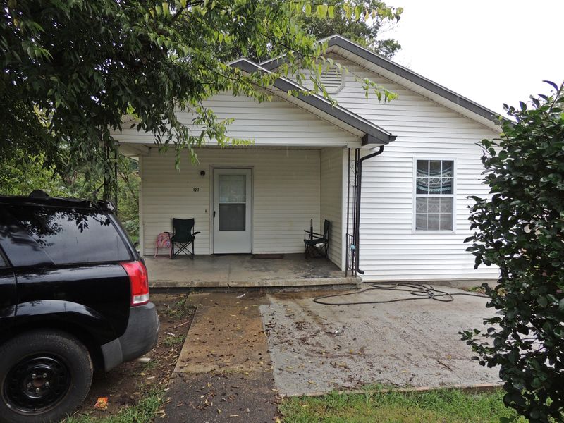 127 W Franklin St, Alcoa, TN 37701