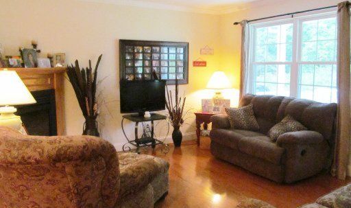 127 White Pine Estates Rd, Wartburg, TN 37887