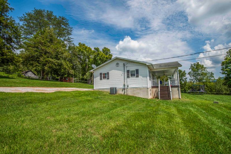 12700 Highway 131, Powder Springs, TN 37848