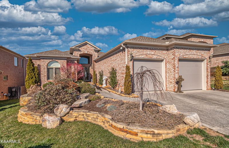 12701 Ridgepath Ln, Knoxville, TN 37922