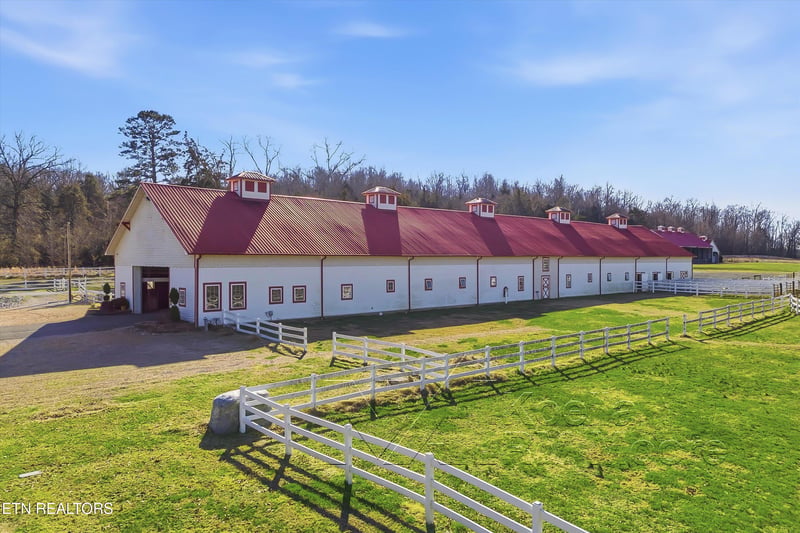 1271 New Hope Rd, Rockwood, TN 37854