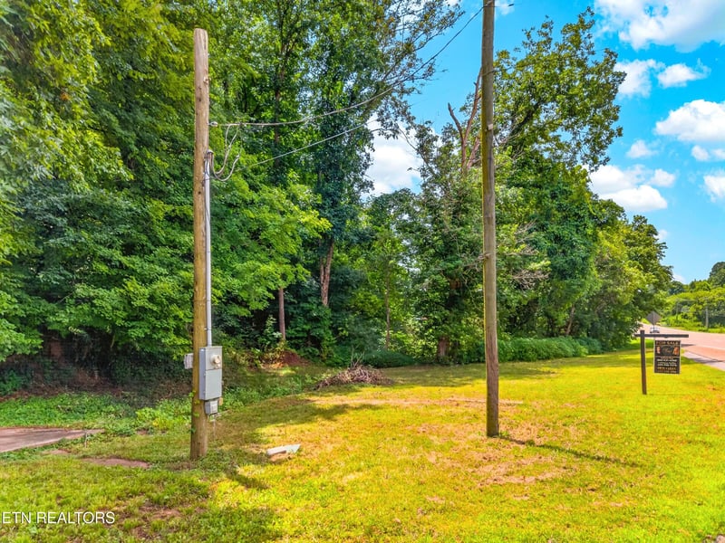 12713 Chapman Hwy, Seymour, TN 37865
