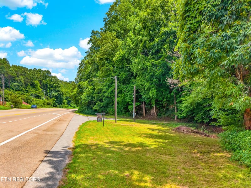 12713 Chapman Hwy, Seymour, TN 37865