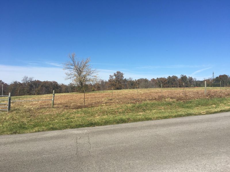 1272 Fredonia Rd, Crossville, TN 38571