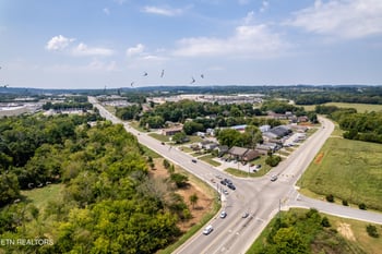 1273 Middlesettlements Rd, Maryville, TN 37801