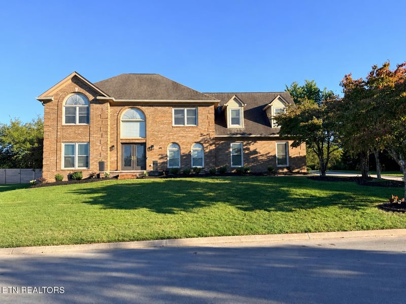 12736 Broken Saddle Rd, Knoxville, TN 37934