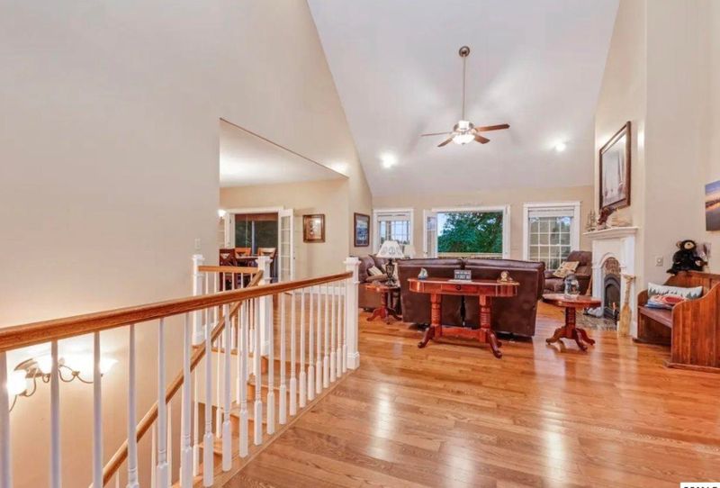 1279 Clabo Ln, Sevierville, TN 37876
