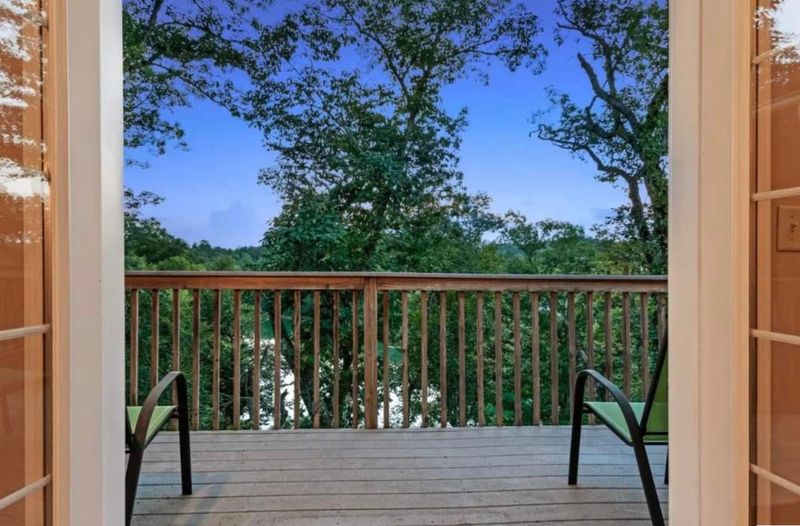 1279 Clabo Ln, Sevierville, TN 37876
