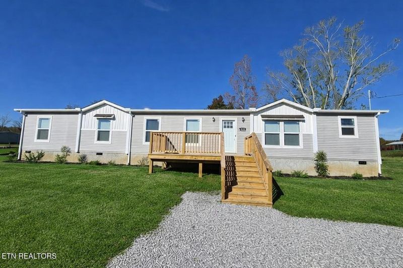 128 2nd St, Rockwood, TN 37854