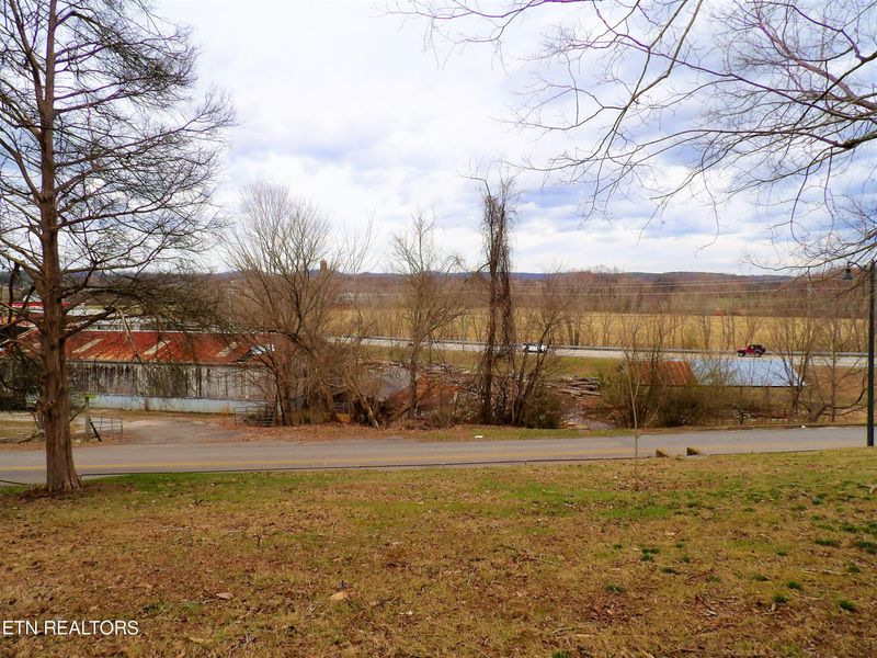 128 Bryan Hill Dr, Tellico Plains, TN 37385