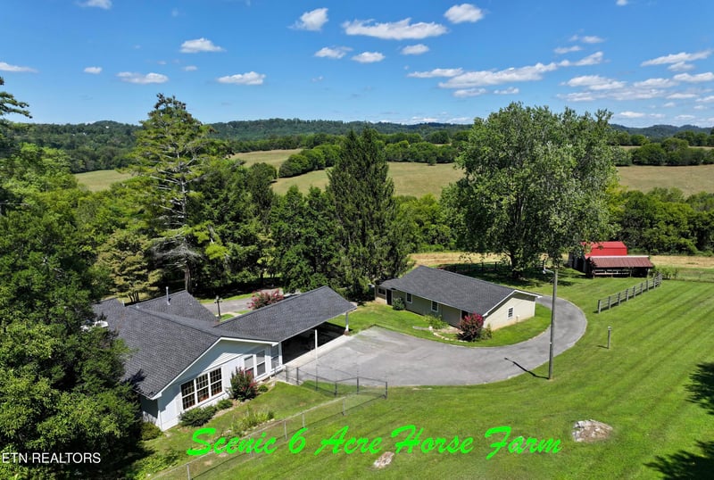128 Chinquapin Ln, Madisonville, TN 37354