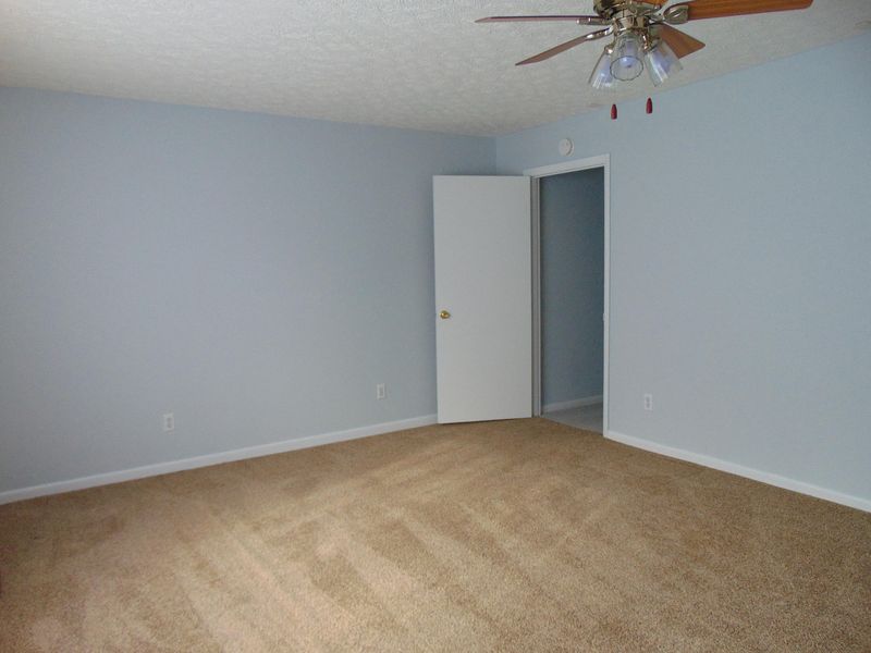 128 Circle Dr, Rockwood, TN 37854