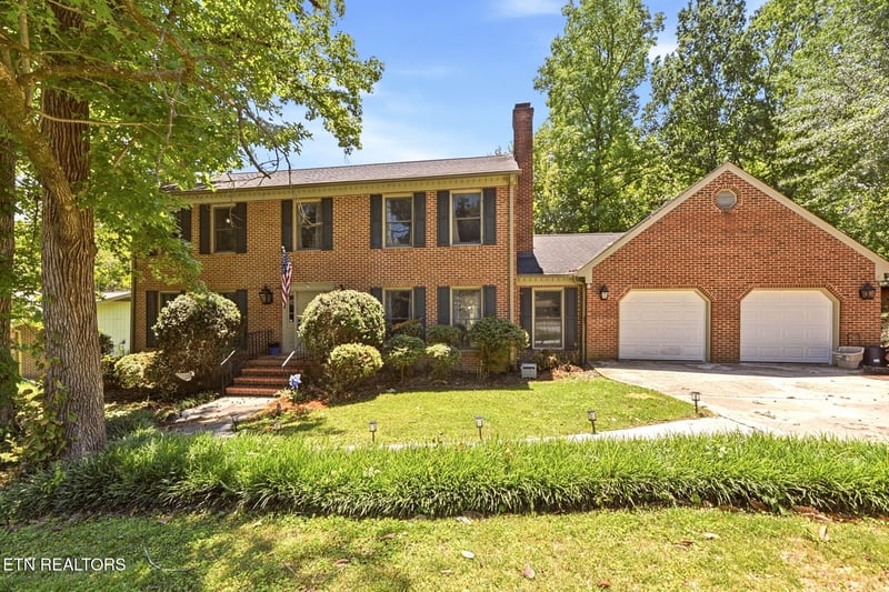 128 Claremont Rd, Oak Ridge, TN 37830