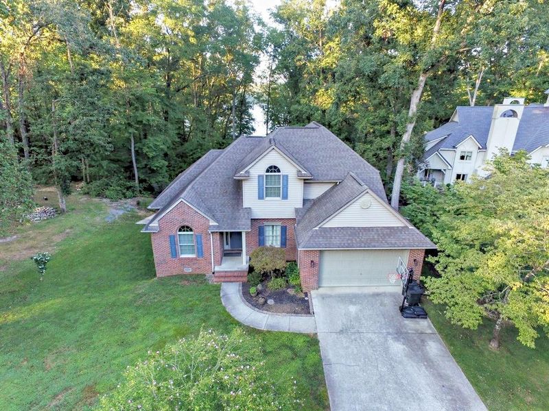 128 Clinchcrest Dr, Kingston, TN 37763