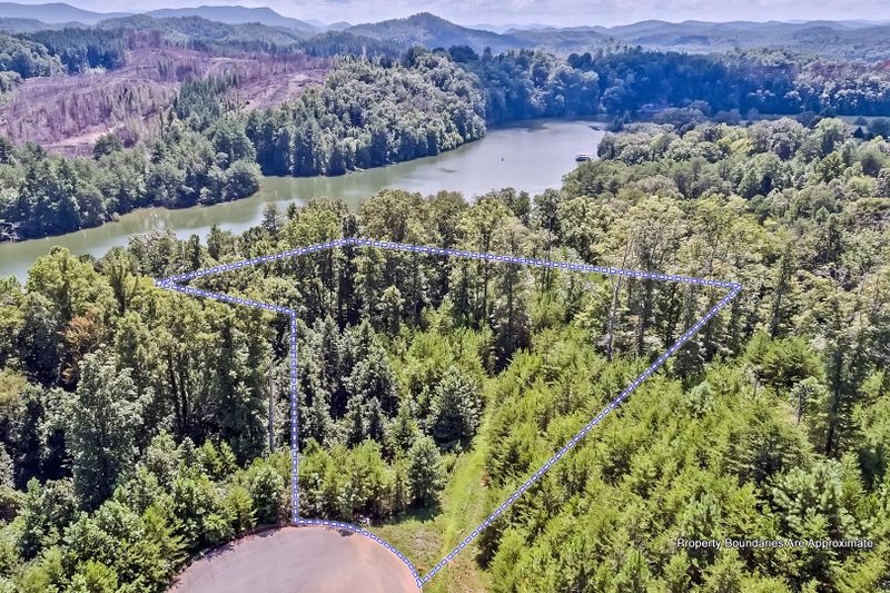 128 Copper Still Way, Madisonville, TN 37354