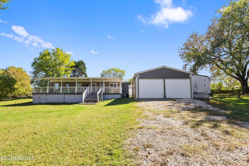 128 Davis Rd, Lafollette, TN 37766