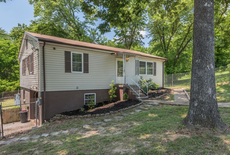128 Dewdrop Ln, Knoxville, TN 37914