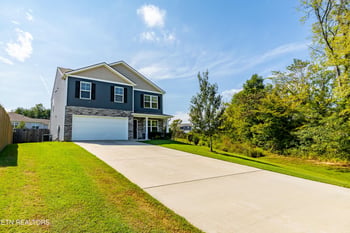 128 Eleanor Davis Dr, Maryville, TN 37804