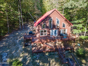128 Hueston Wood Ln, Speedwell, TN 37870