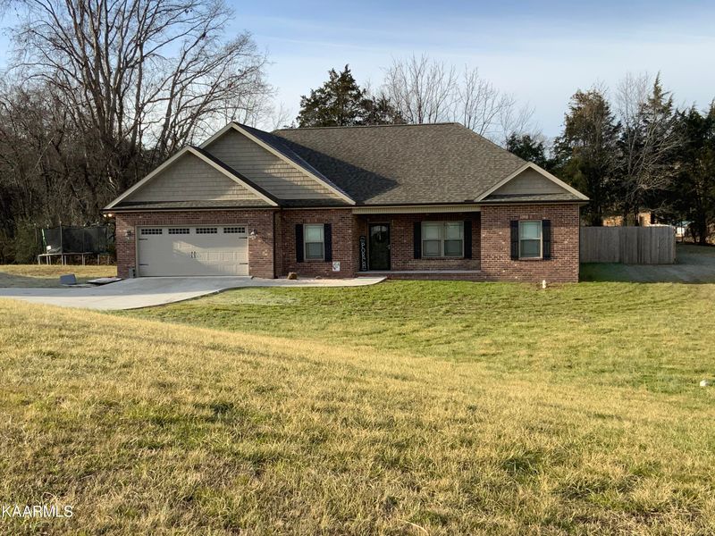 128 Katherine Ln, Clinton, TN 37716