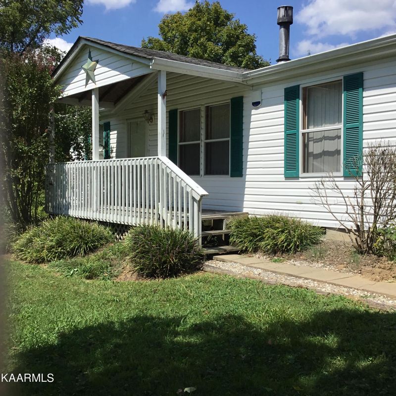 128 Lost Ridge Rd, Clinton, TN 37716