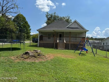 128 N Ridge Ave, Rockwood, TN 37854