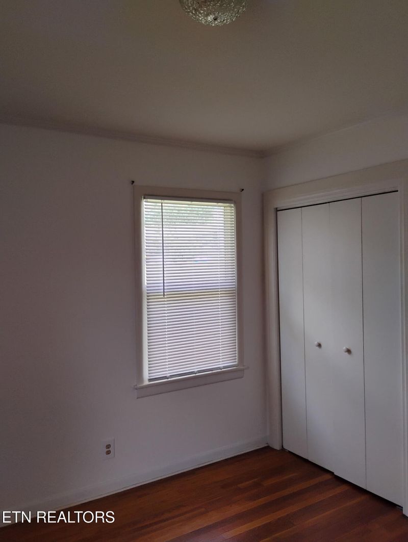 128 Sheridan Cir, Oak Ridge, TN 37830