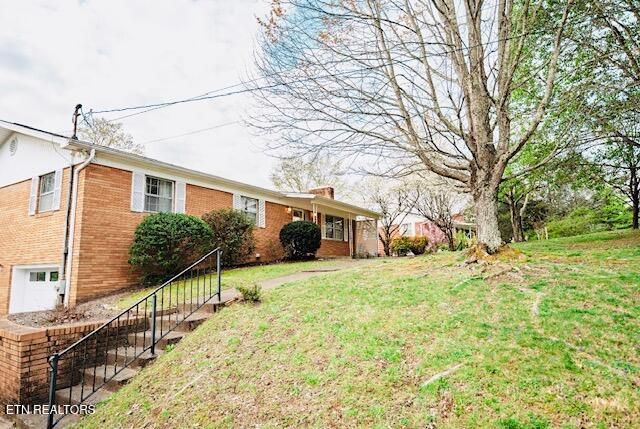 128 Westwood Dr, Clinton, TN 37716