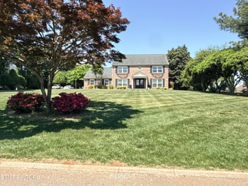12805 Peach View Dr, Knoxville, TN 37922