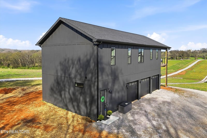 12808 Unitia Rd, Friendsville, TN 37737