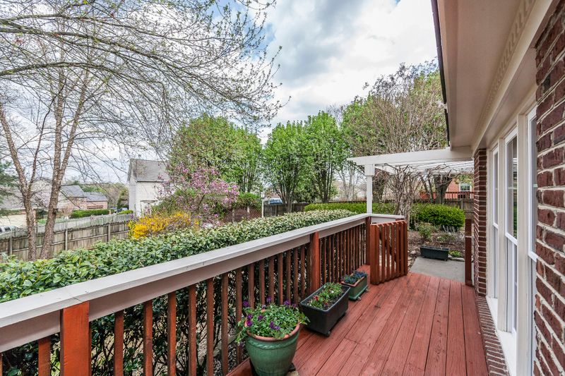 12813 Broken Saddle Rd, Knoxville, TN 37934