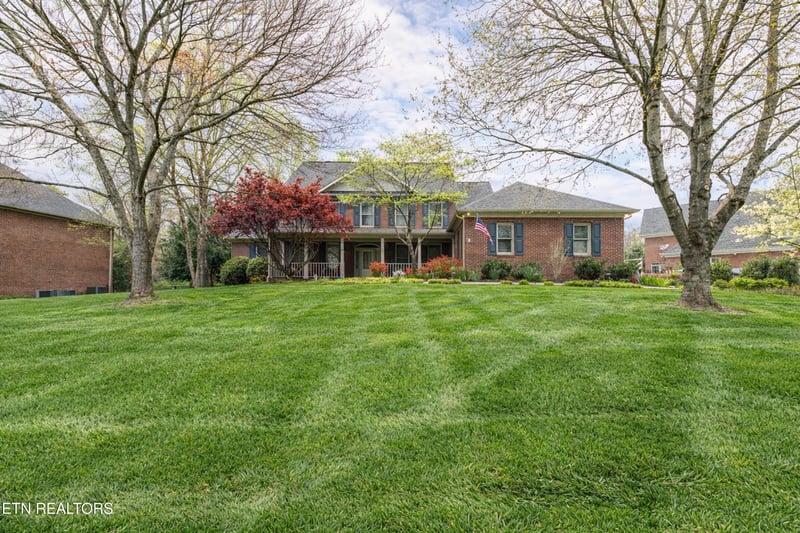 12813 Lebel Rd, Farragut, TN 37934