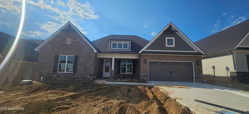 12819 Magnolia Crest Ln, Knoxville, TN 37922