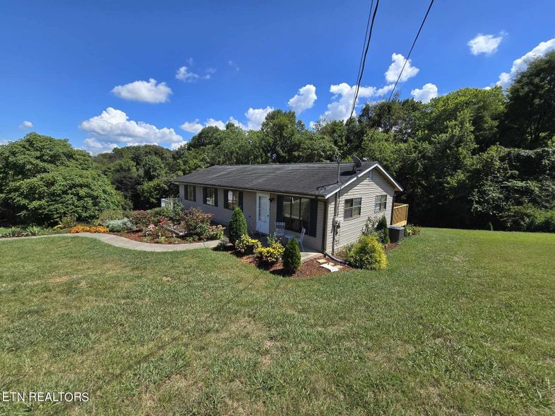 1282 Deneen Ln, Morristown, TN 37814
