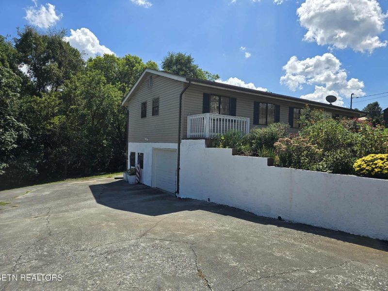 1282 Deneen Ln, Morristown, TN 37814