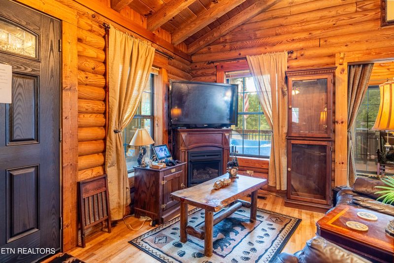 1284 Laurel Lick Rd #3, Sevierville, TN 37862