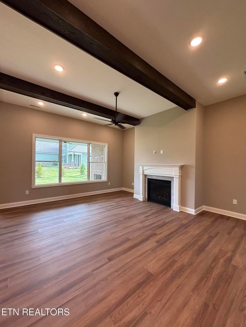 12843 Magnolia Crest Ln, Knoxville, TN 37922