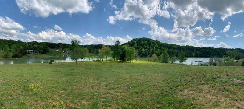 1285 Parrotts Chapel Rd, Sevierville, TN 37876