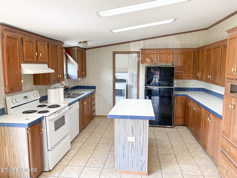 12853 Highway 127 N, Crossville, TN 38571