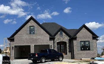 129 Black Hawk Dr, Vonore, TN 37885