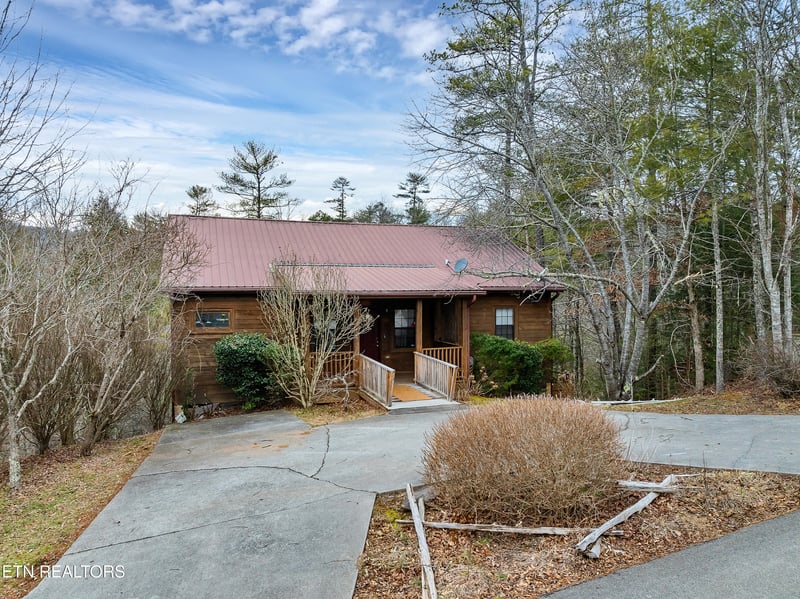129 Cutter Gap Rd, Townsend, TN 37882