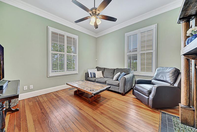 129 E Oklahoma Ave, Knoxville, TN 37917