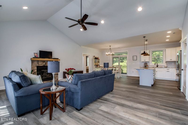 129 Gado Way, Loudon, TN 37774