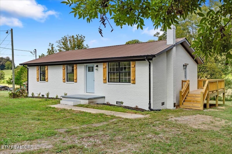 129 Harlen Daugherty St, Englewood, TN 37329