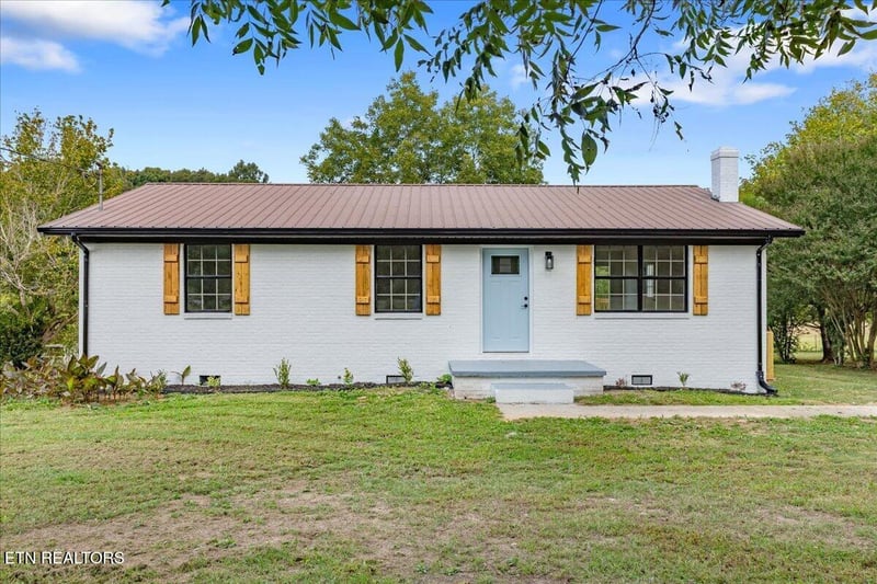 129 Harlen Daugherty St, Englewood, TN 37329