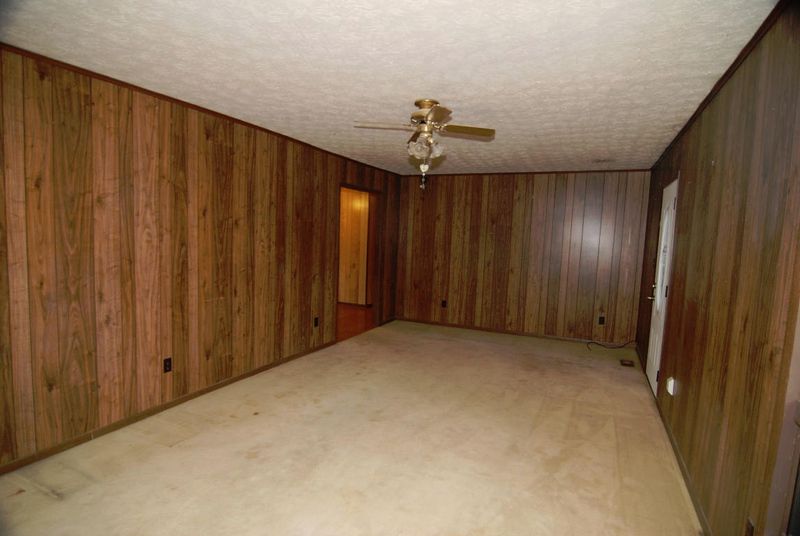 129 Kandy Way, Sevierville, TN 37876