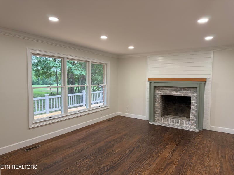 129 Lisa Ln, Fairfield Glade, TN 38558