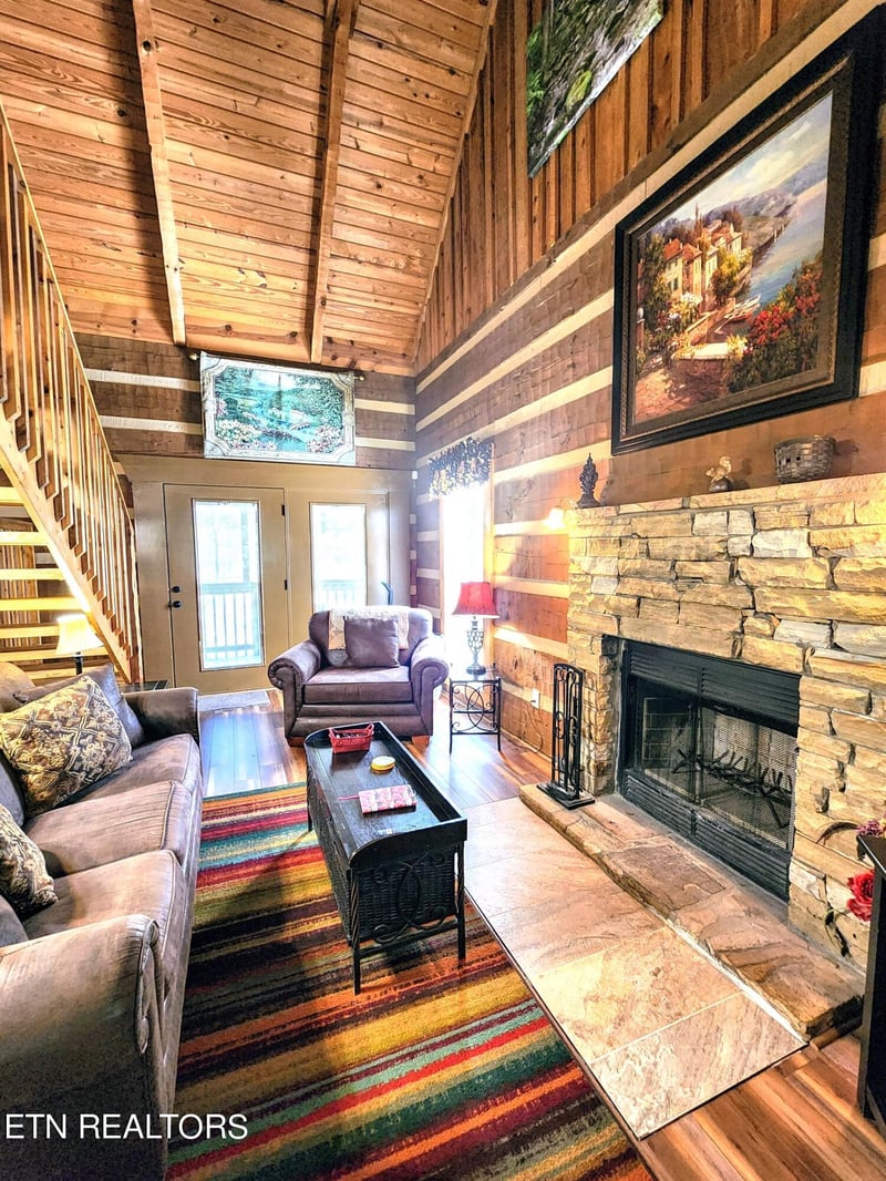 129 Mountain Brook Way, Cosby, TN 37722