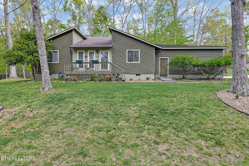 129 Norcross Rd, Crossville, TN 38558